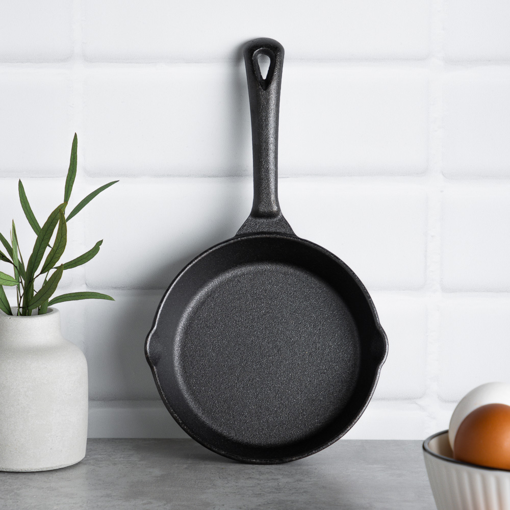 Сковорода 15,5см чугун (2слива) VETTA (1/10)