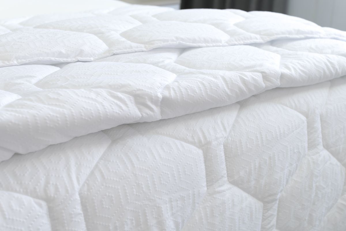 Одеяло стеганое 205х140 "Magic bubbles" Белый (1/10)