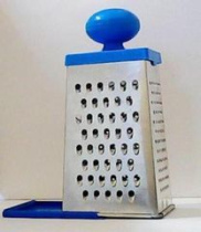 Терка 4-х гранная 23см "Кварц" с пласт.кругл.ручкой и пласт. крышкой-дозатором (1/30)