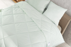 Одеяло стеганое 205х140 "Лебяжий пух" Зеленый (1/12)