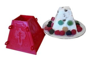 Форма для "Пасхи" №3 (100*110*50мм)(плас)(1/40)