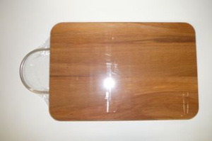 Доска разделочная прямоуг. с водос. и выборкой М/Р 32.5*22см (бук) (1/10)