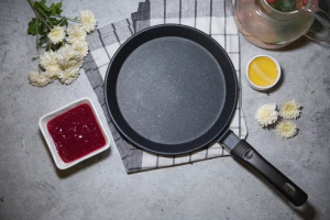 Сковорода блинная  DARIIS  КуХмистер 22см алюм.(1/10)