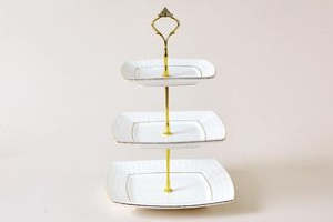 "Снежная королева" Ваза 16,5*20*25,4см трехъярусная квадрат керам. (1/2)
